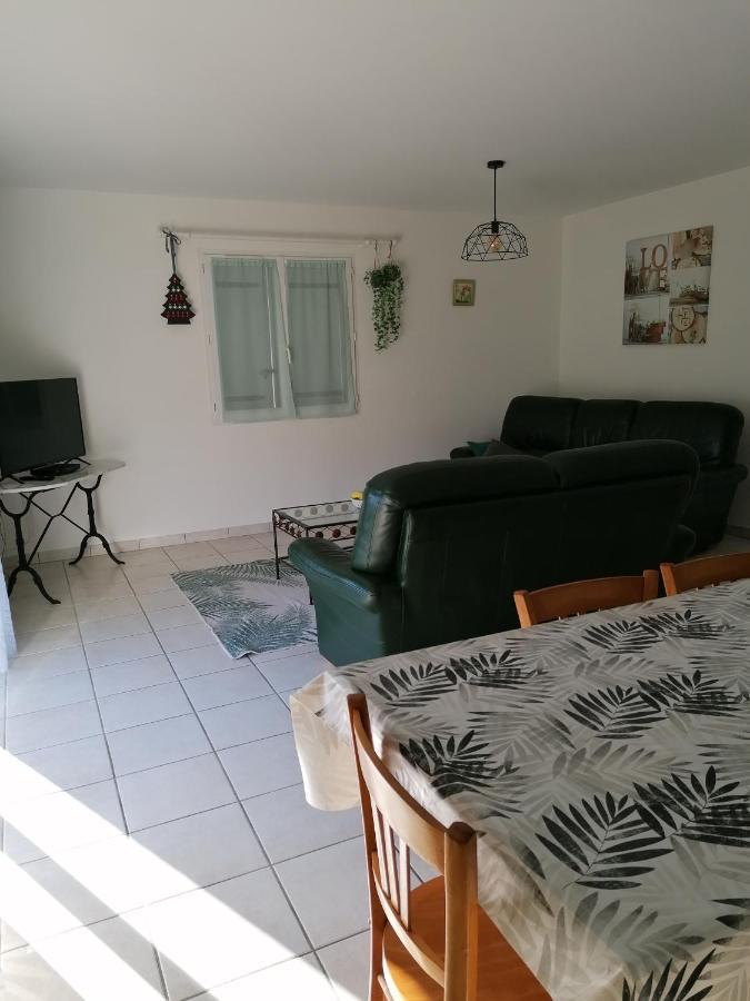 Maison D'Hotes Saint-Julien-l'Ars Eksteriør bilde